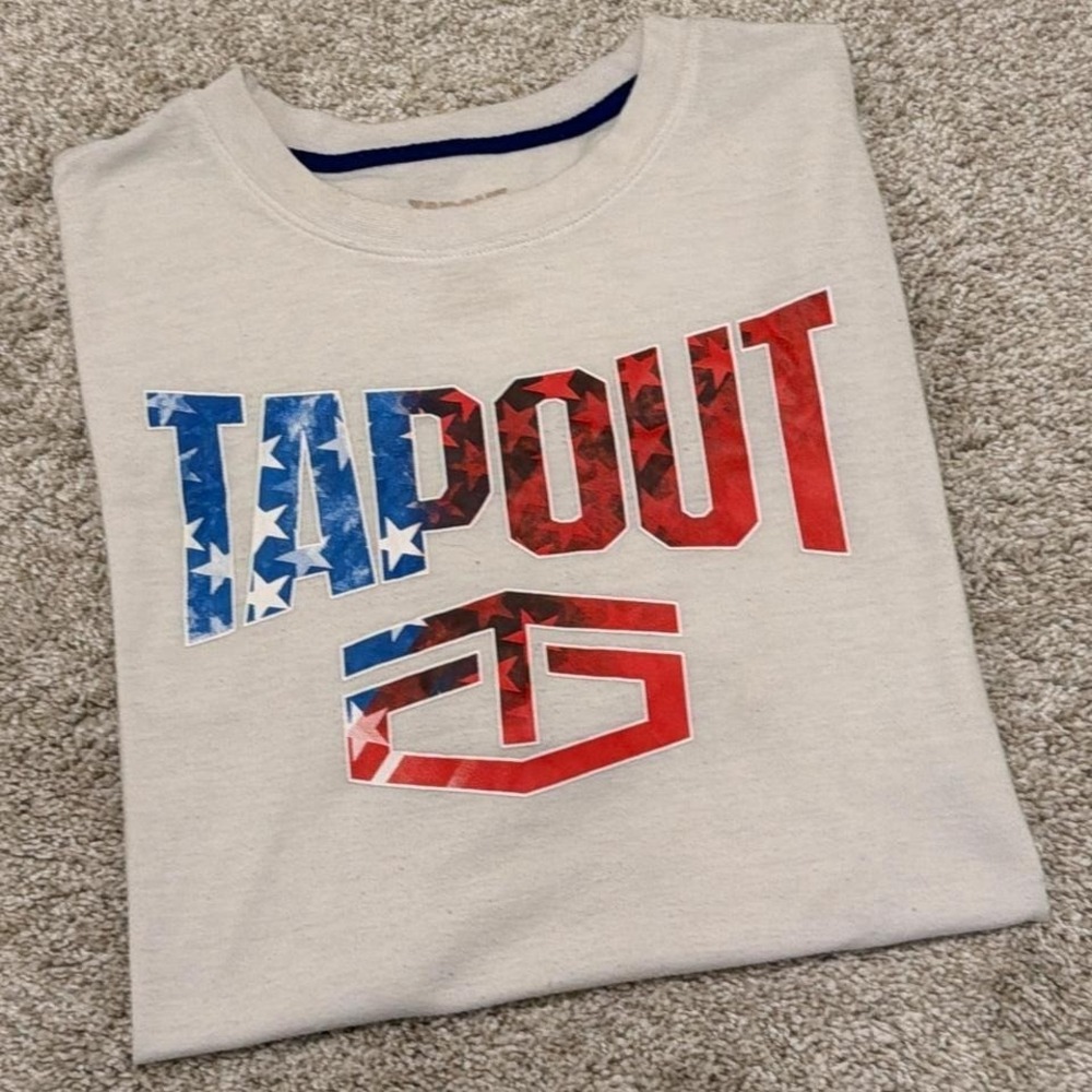 Tapout Graphic Tee | Y2K UFC MMA Streetwear‎ | Small